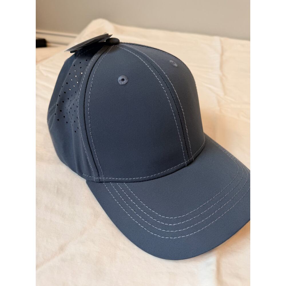 Athletic Gray Laser-Cut Breathable Quick-Dry Running Sport Hat Cap NWT
